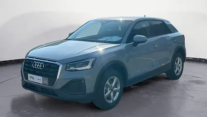Neu Audi Q2 Ambiente 116 PS (85 kW) 2025 Grau SUV