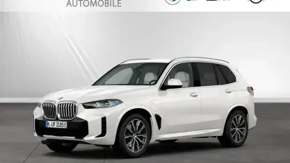Gebraucht BMW X5 M Sport 489 PS (359 kW) 2024 Mineralweiss metallic SUV
