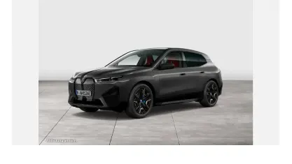 Gebraucht BMW iX M Sport 384 kW (523 PS) 2024 Grau SUV