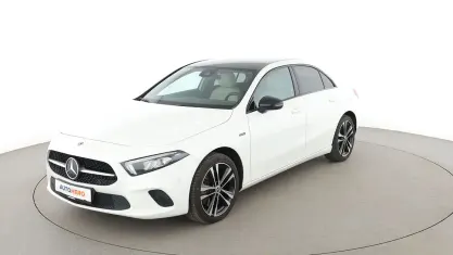 Gebraucht Mercedes A250 Progressive 218 PS (160 kW) 2020 Weiß Limousine