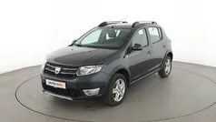 Grau Gebraucht 2016 Dacia Sandero Prestige Kleinwagen | 8.460 € (Fairer Preis)