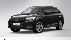 Mythosschwarz metallic Gebraucht 2025 Audi Q7 Ambiente SUV | 68.800 € (Fairer Preis)