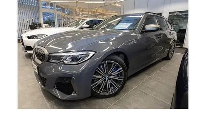 Grau Gebraucht 2022 BMW M340 M Sport Limousine | 43.970 € (Fairer Preis)