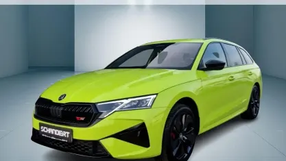Neu Skoda Octavia RS 265 PS (194 kW) 2026 Mamba grün Kombi