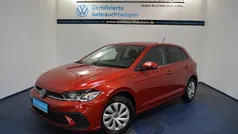 Rot Gebraucht 2024 VW Polo Life Limousine | 18.889 € (Fairer Preis)
