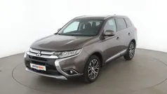 Braun Gebraucht 2017 Mitsubishi Outlander Edition SUV | 18.160 € (Fairer Preis)