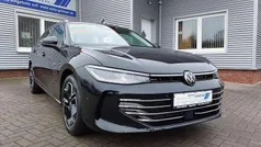 Schwarz Neu 2024 VW Passat Business Kombi | 38.490 € (Fairer Preis)
