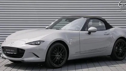 Gebraucht 2024 Mazda MX5 Exclusive-Line Cabrio | 29.789 € (Fairer Preis)