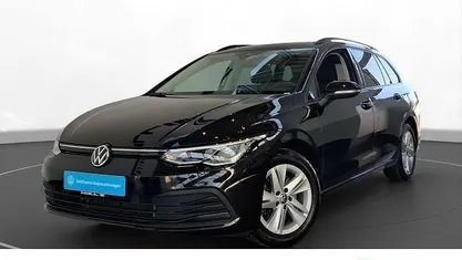 Gebraucht VW Golf VIII Life 150 PS (110 kW) 2021 Kombi