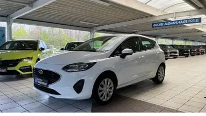Gebraucht Ford Fiesta Trend 75 PS (55 kW) 2022 Weiß Kleinwagen