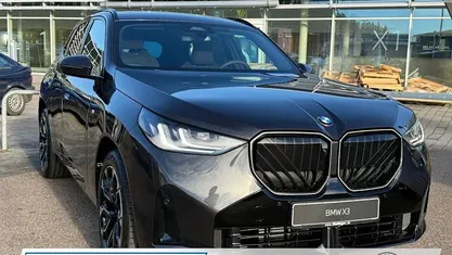 Grau Neu 2025 BMW X3 Comfort Edition SUV | 64.980 € (Fairer Preis)