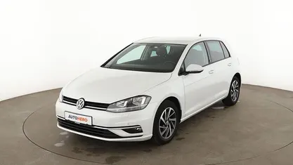Gebraucht VW Golf VII Sound 2017 Weiß Limousine