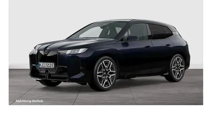 Usata BMW iX M Sport 400 kW (544 CV) 2025 Nero SUV