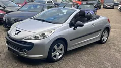 Grau Gebraucht 2007 Peugeot 207 CC Sport Cabrio | 2.499 € (Guter Preis)