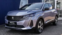 Grau Gebraucht 2023 Peugeot 3008 Allure SUV | 27.950 € (Fairer Preis)