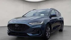 Blau Gebraucht 2024 Ford Focus ST-Line X Kombi | 23.490 € (Superpreis)