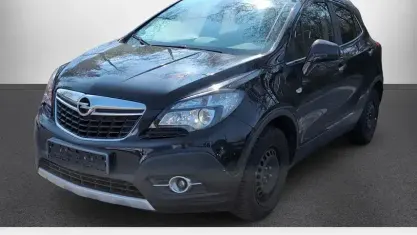Używany Opel Mokka Innovation 140 KM (102 kW) 2013 Czarny SUV