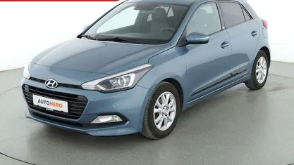 Gebraucht 2016 Hyundai i20 Passion Limousine | 8.770 € (Fairer Preis)