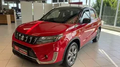 Bright red (rot) Gebraucht 2024 Suzuki Vitara Comfort SUV | 22.990 € (Superpreis)