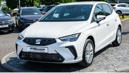 Neu Seat Ibiza Style 116 PS (85 kW) 2026 Weiss Kleinwagen