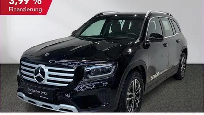 Gebraucht Mercedes GLB200 150 PS (110 kW) 2026 Schwarz SUV