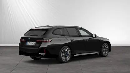 Gebraucht BMW i5 M Sport 442 kW (601 PS) 2024 Kombi
