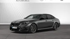 Gebraucht 2024 BMW M5 Performance Limousine | 141.990 €
