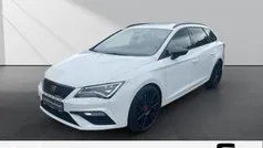 Weiß Gebraucht 2020 Cupra Leon Kombi | 23.890 € (Fairer Preis)