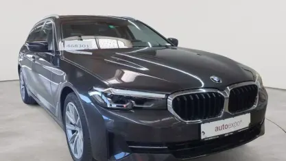 Usata BMW 520 Sport Line 184 CV (135 kW) 2023 Grigio Station wagon