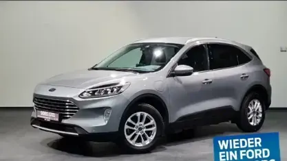 Gebraucht Ford Kuga Titanium 224 PS (164 kW) 2022 Silber, solar silver metallic SUV
