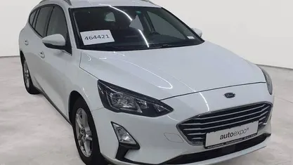 Gebraucht Ford Focus Cool & Connect 95 PS (69 kW) 2021 Frostweiß Kombi