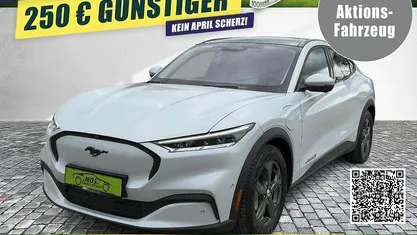 Gebraucht Ford Mustang Mach-E 216 kW (294 PS) 2022 Weißperleffekt SUV