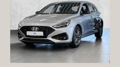 Neu Hyundai i30 Advantage 115 PS (84 kW) 2025 Silber Limousine