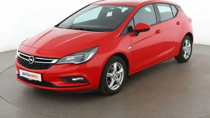 Gebraucht Opel Astra Edition 125 PS (91 kW) 2016 Rot Limousine