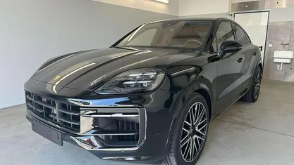 Gebraucht 2024 Porsche Cayenne S SUV | 154.911 €