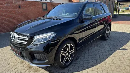 Gebraucht Mercedes GLE350 258 PS (189 kW) 2016 Schwarz (schwarz unilack) SUV