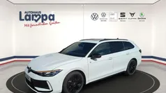 Gebraucht 2024 VW Passat R-line Kombi | 45.190 € (Fairer Preis)