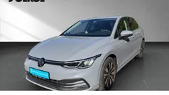 Mondsteingrau Gebraucht 2023 VW Golf VIII Move Limousine | 25.910 € (Fairer Preis)