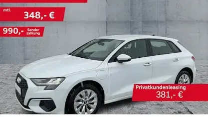 Używany Audi A3 Advanced 204 KM (150 kW) 2022 Biały Sedan/Limuzyna