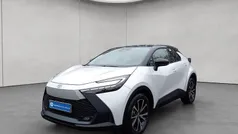 Gebraucht 2025 Toyota C-HR Team SUV | 34.590 € (Guter Preis)