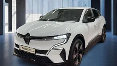 Weiß Gebraucht 2022 Renault Mégane Evolution Limousine | 24.910 € (Fairer Preis)