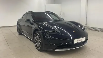 Gebraucht Porsche Taycan Cross Turismo 360 kW (490 PS) 2022 Tiefschwarzmetallic Kombi