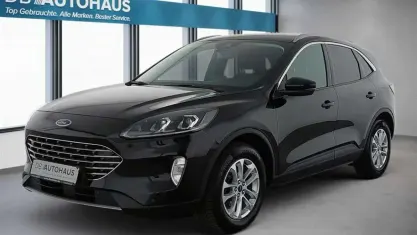 Używany Ford Kuga Titanium 150 KM (110 kW) 2022 Czarny SUV