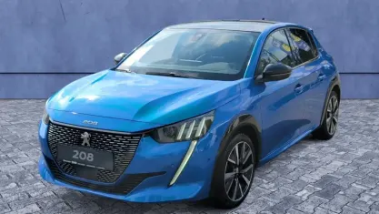Gebraucht Peugeot 208 GT-line 131 PS (96 kW) 2020 Blau Kleinwagen
