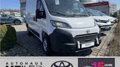 Icy white Gebraucht 2024 Toyota Proace Van | 31.590 € (Superpreis)