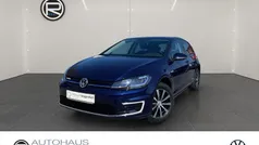 Blau Gebraucht 2020 VW e-Golf Kleinwagen | 15.980 € (Fairer Preis)
