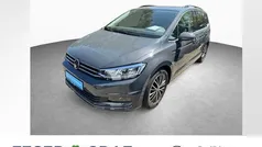 Deflingrau metallic Gebraucht 2022 VW Touran Highline Van / Kleinbus | 31.450 € (Fairer Preis)