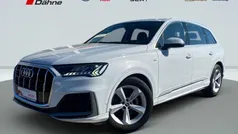 Gletscherweiß metallic Gebraucht 2021 Audi Q7 Ambiente SUV | 56.880 € (Fairer Preis)