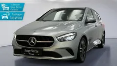 Metalliclack hightechsilber Gebraucht 2024 Mercedes B180 Progressive Van / Kleinbus | 30.980 € (Guter Preis)