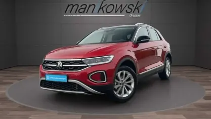 Gebraucht VW T-Roc Style 150 PS (110 kW) 2025 Kings red metallic SUV